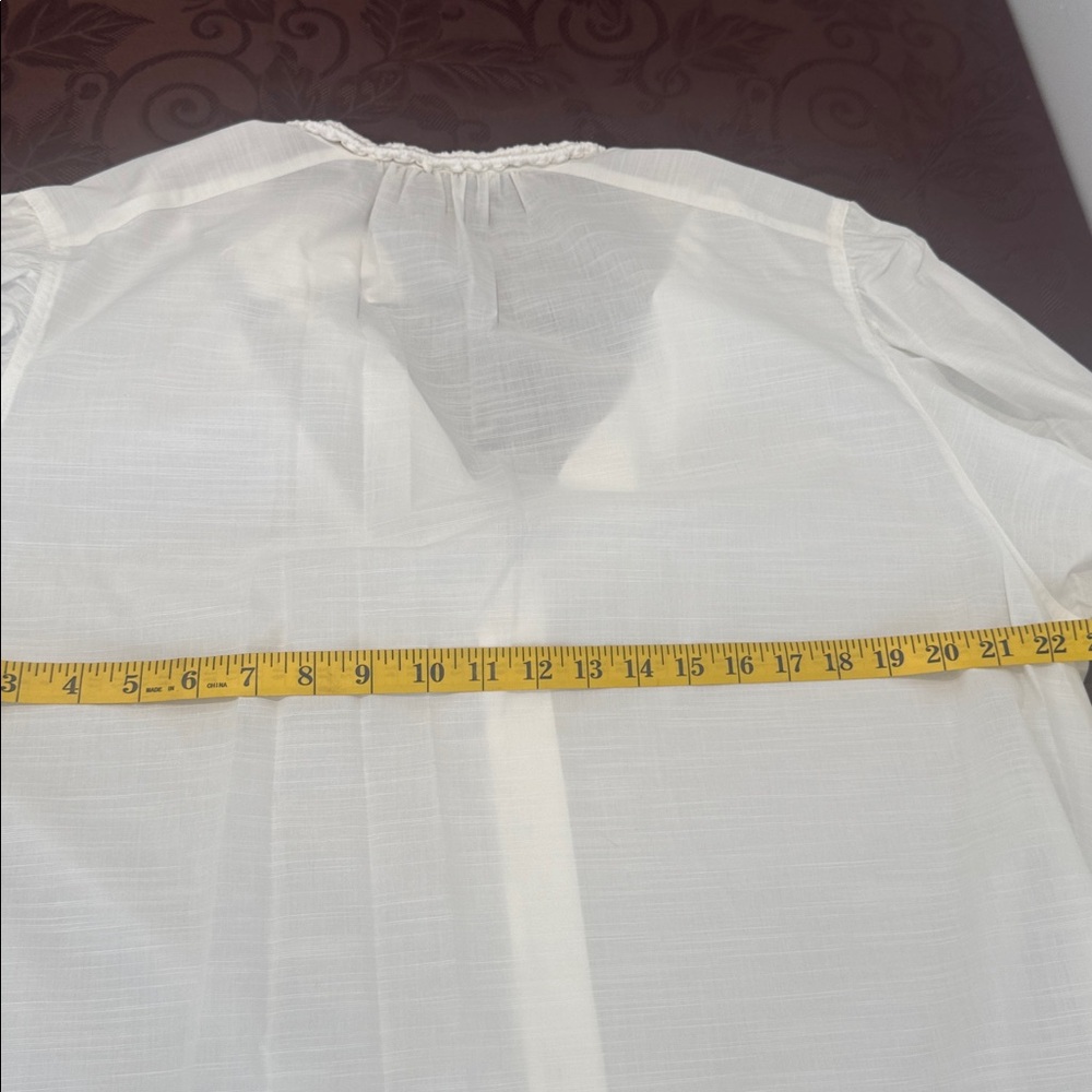 Vince Elegant White Women's Top. Ladies 1X - Picture 14 of 15